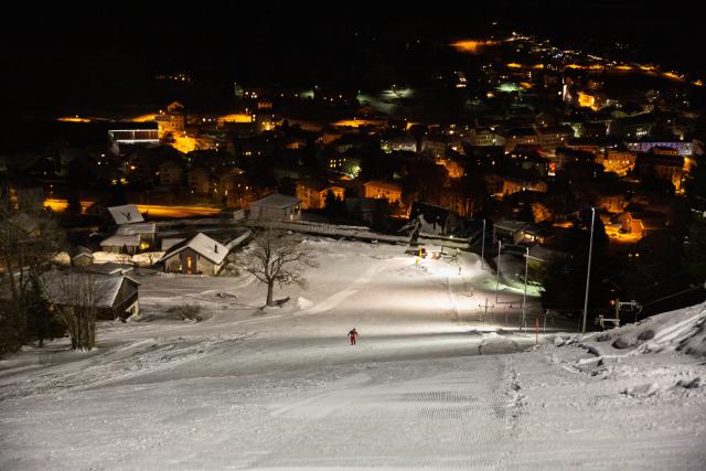 piste-eclairee-de-sainte-croix_DEFAULT.jpg