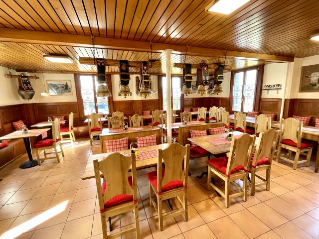 chalet-restaurant-mont-de-baulmes_DEFAULT.jpg