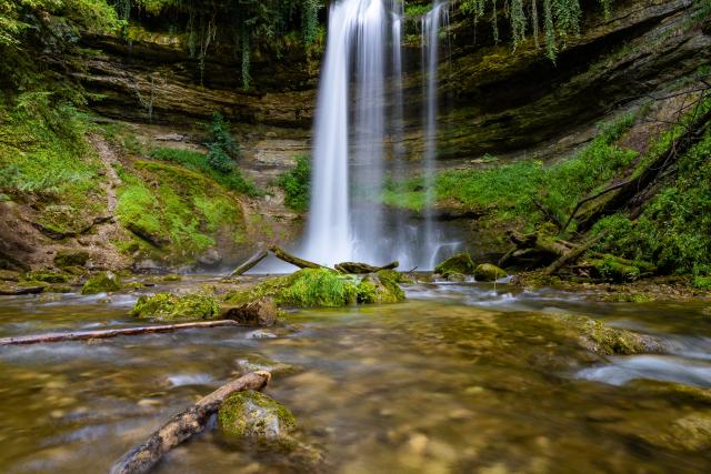 cascade-du-dard-1-c-jerome-laurent_DEFAULT.jpg