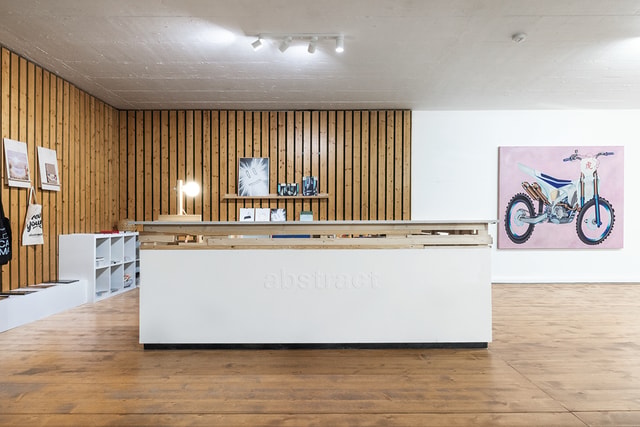exposition-aberdeen-de-stephane-zaech_DEFAULT.jpg