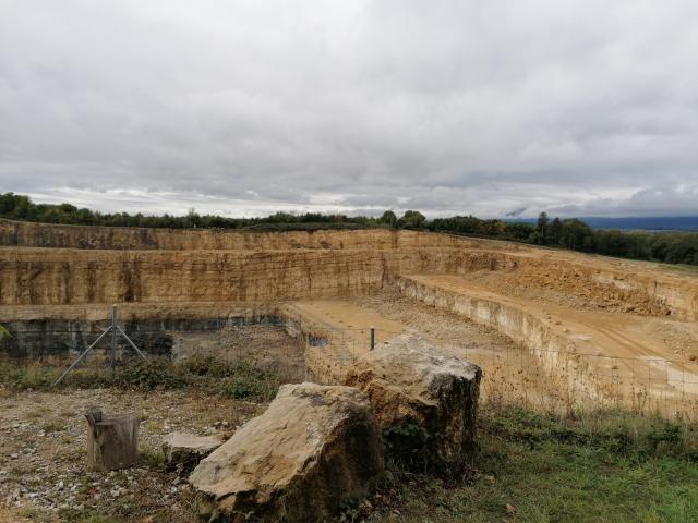 carriere-holcim-canal-entreroches-hivercmrt-1_DEFAULT.jpg