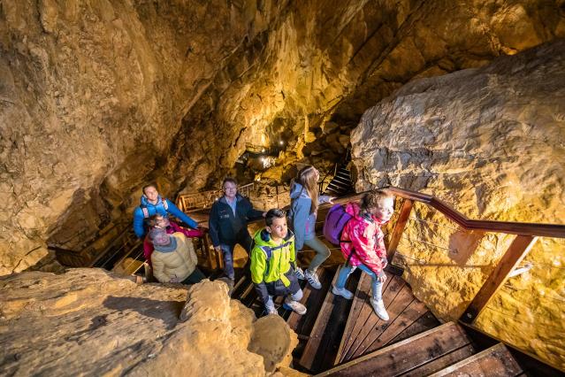 ylbr-vallorbe-grottes-c-www-vincentbourrut-ch-12_DEFAULT.jpg