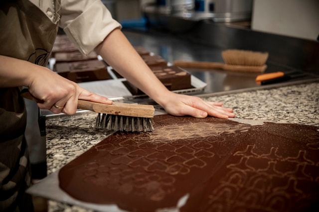 la-boulangerie-chocolaterie-gerber-wyss-a-la-rue-du-four_DEFAULT-1.jpg