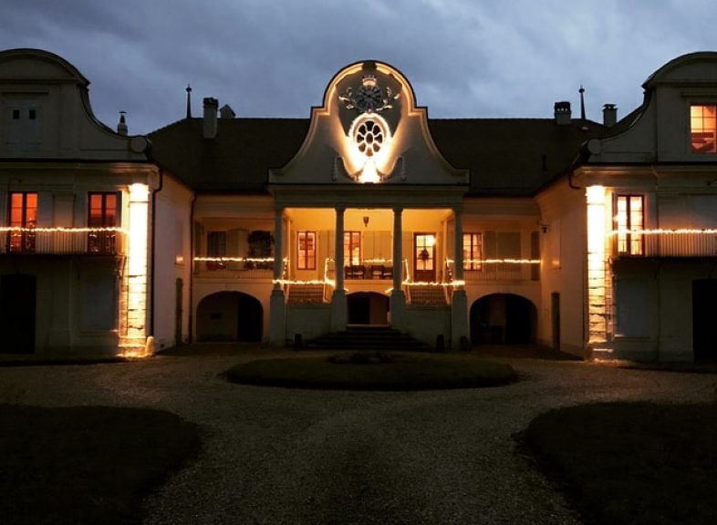 chateau-de-mathod_DEFAULT-1.jpg