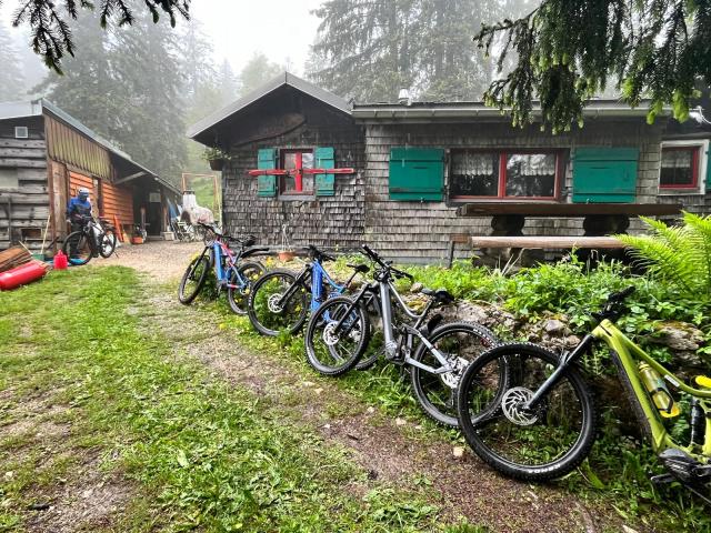 halte-gourmande-a-la-casbaatsainte-croix-les-rasses-tourisme-stephane-champod_DEFAULT.jpg