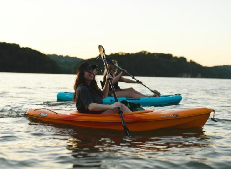 la-grande-caricaie-balade-en-canoe-au-fil-de-l-eau_DEFAULT.jpg