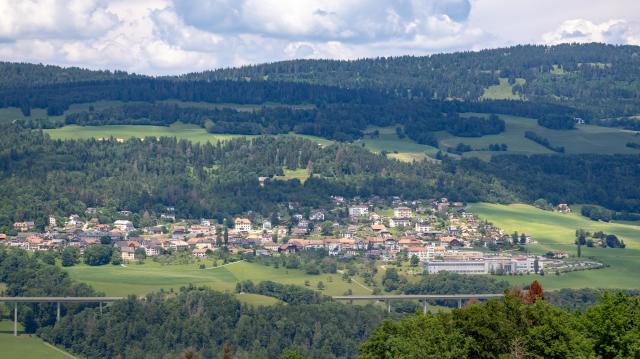 village-de-ballaigues_DEFAULT.jpg