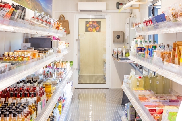 la-petite-epicerie_DEFAULT-1.jpg