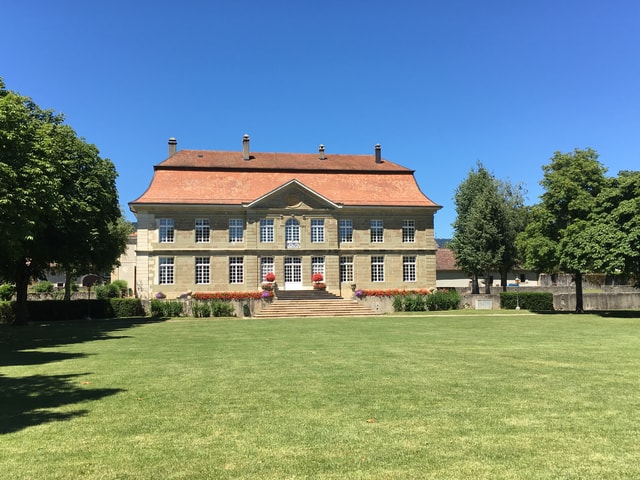 chateau-de-l-isle_DEFAULT.jpg