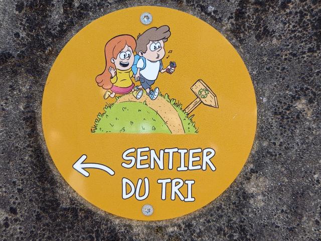 sentier-du-tri_DEFAULT.jpg